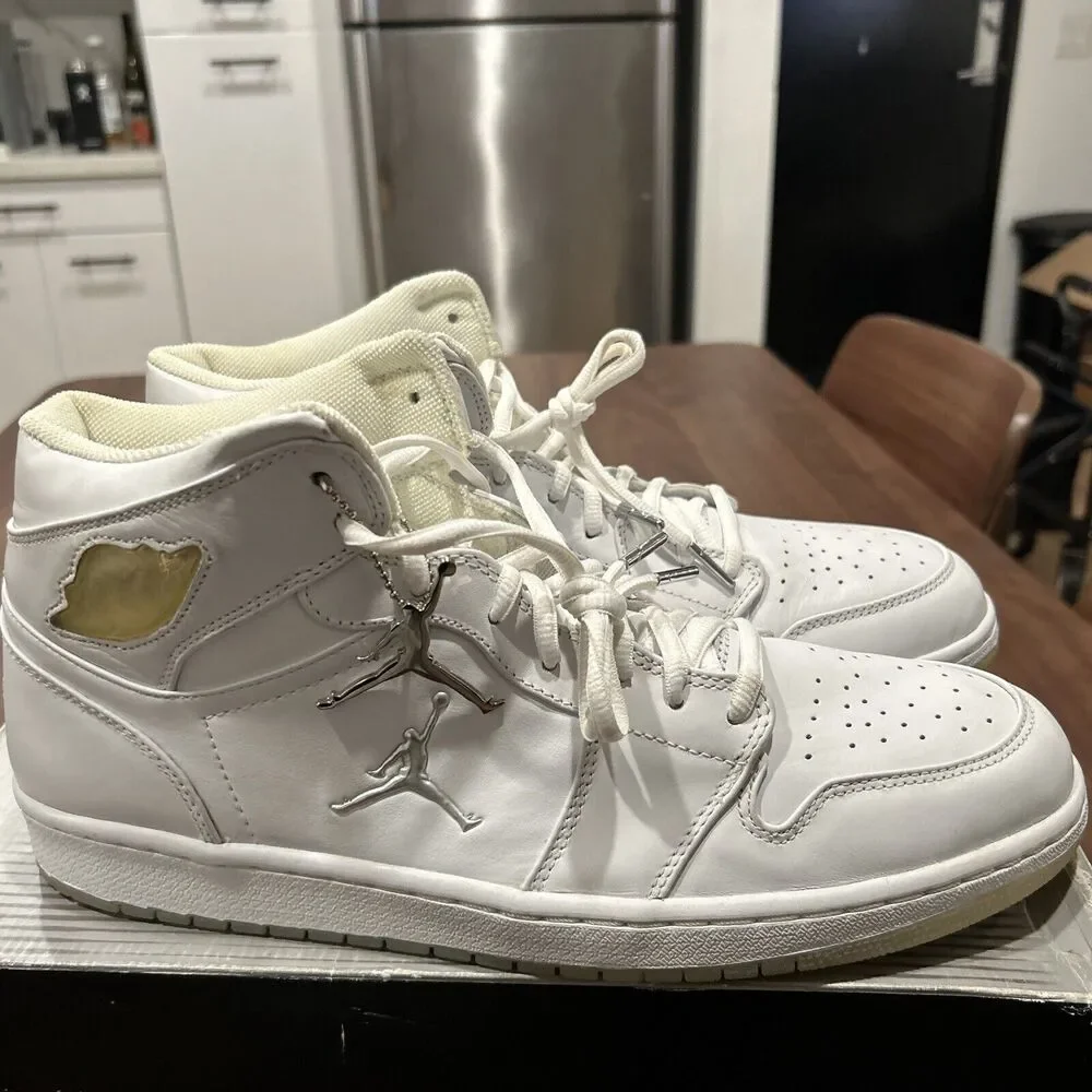 Vintage Air Jordan Retro 1 White Metallic Silver 2002 Sneakers Size 14 Pre-Owned